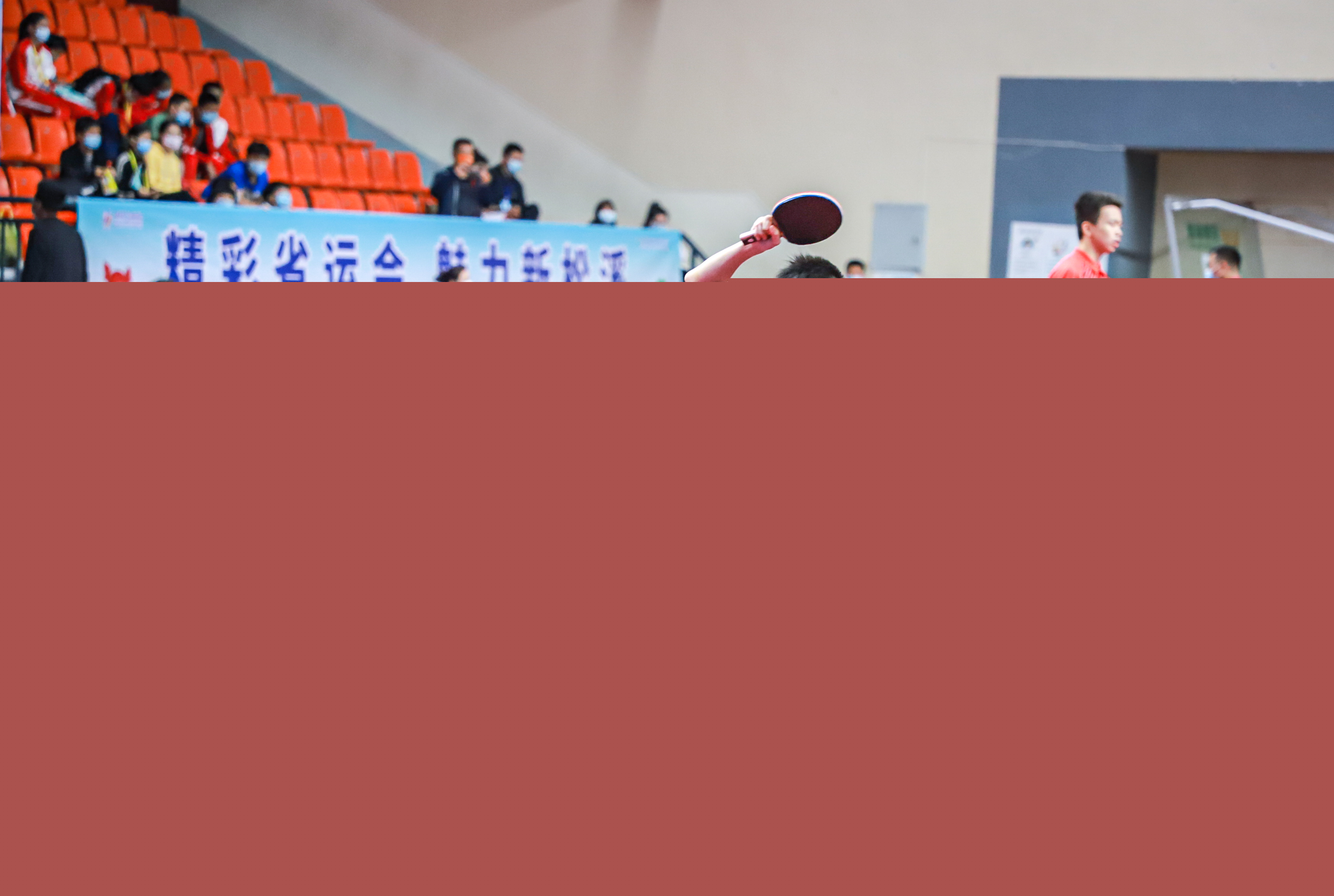 与一家知名 与一家知名